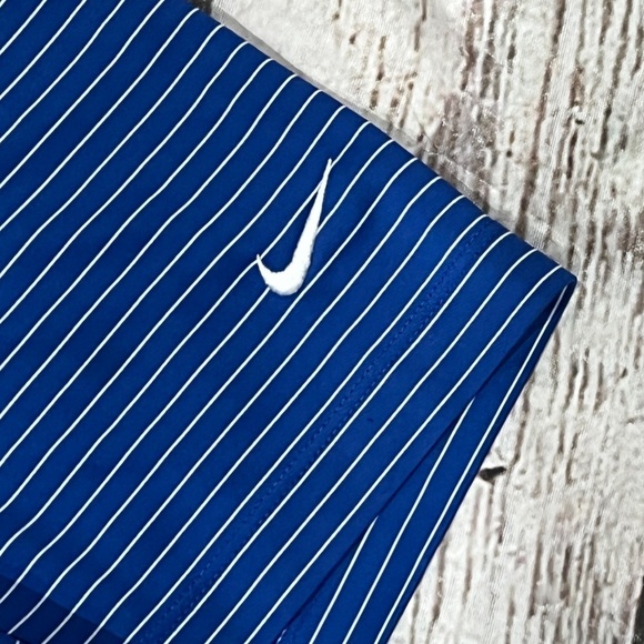 Nike Golf The Barclays Golfer Tennis Short Sleeve Mens Blue Country Club - Picture 3 of 5
